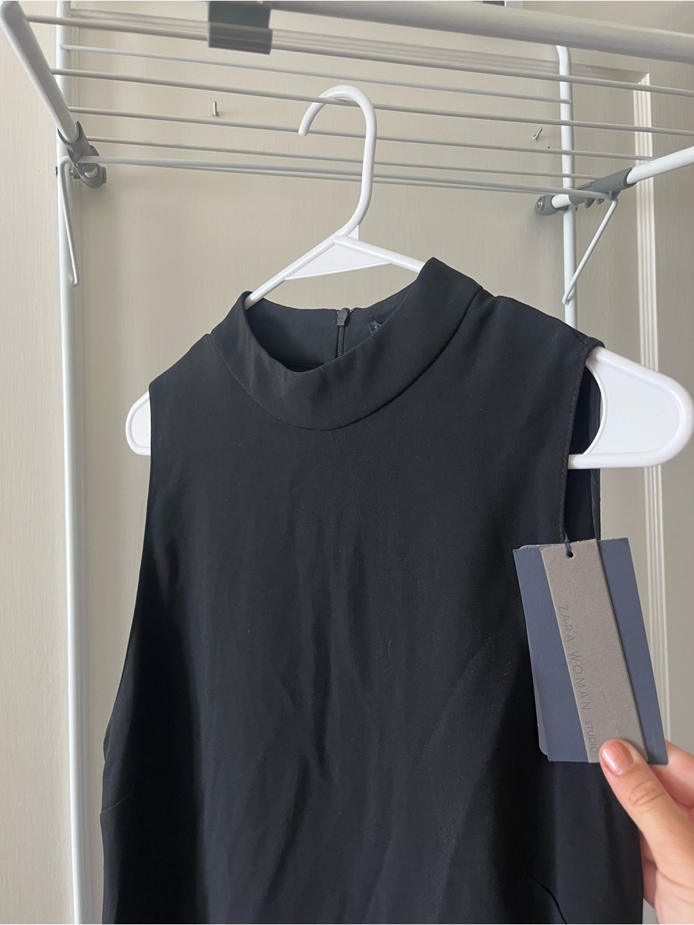 Zara - NWT Black Sleeveless Mock-Neck Dress with Tag - Picture 3 of 5